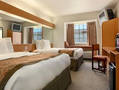 Microtel & By Wyndham Hotel 2*